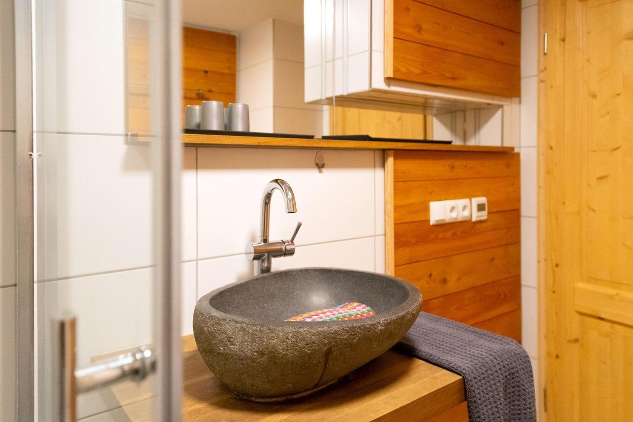 Alpen-Hostel - Apartment Talstation Mit Motorradvermietung Мемминген Экстерьер фото