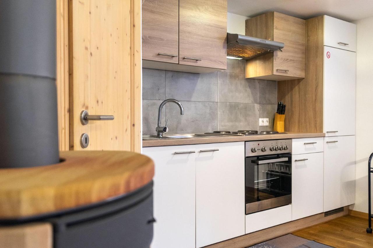 Alpen-Hostel - Apartment Talstation Mit Motorradvermietung Мемминген Экстерьер фото