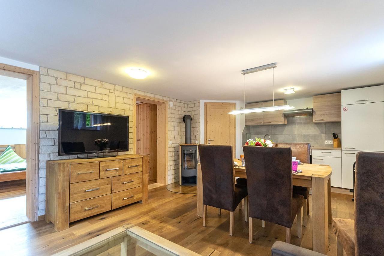 Alpen-Hostel - Apartment Talstation Mit Motorradvermietung Мемминген Экстерьер фото