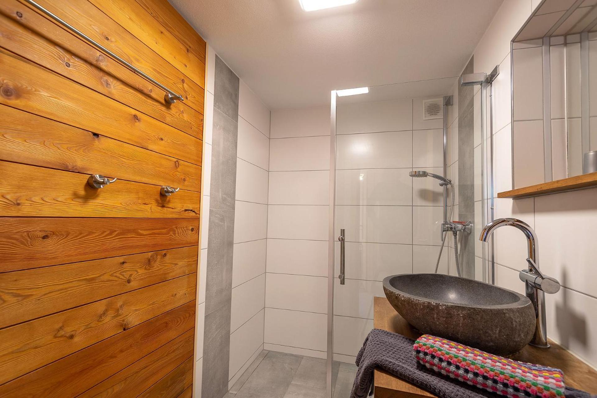Alpen-Hostel - Apartment Talstation Mit Motorradvermietung Мемминген Экстерьер фото
